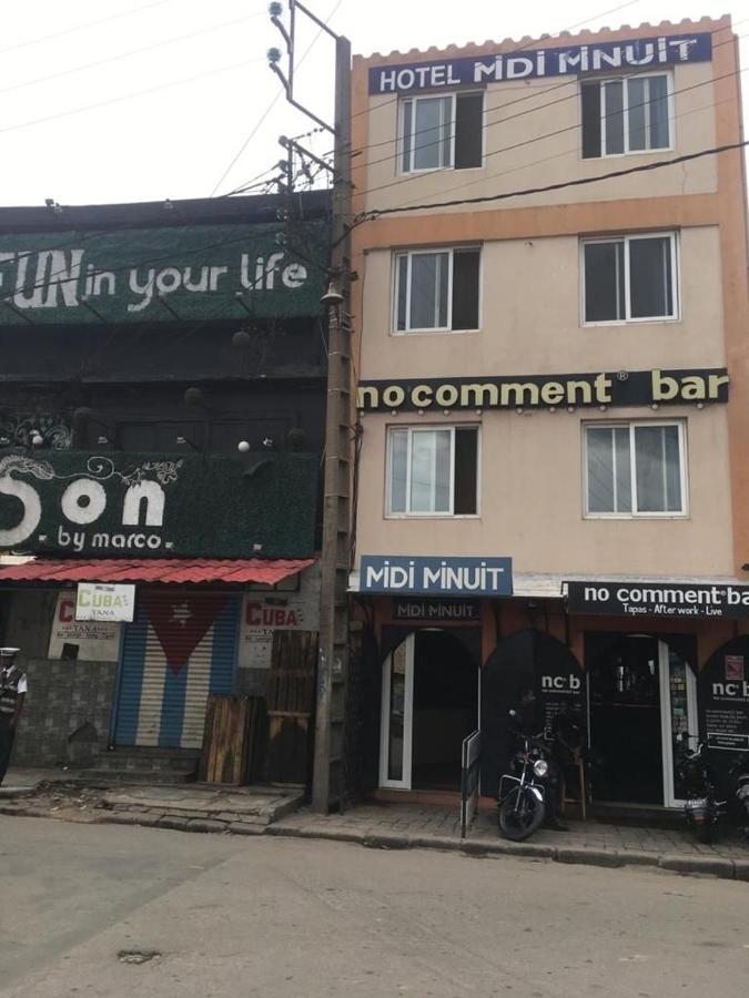 塔那那利佛 Midi Minuit酒店 外观 照片